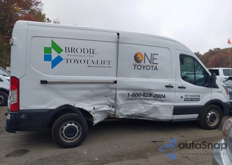 2019 Ford Transit-250 z USA, uszkodzony, nr VIN 1FTYR2CM6KKB57087